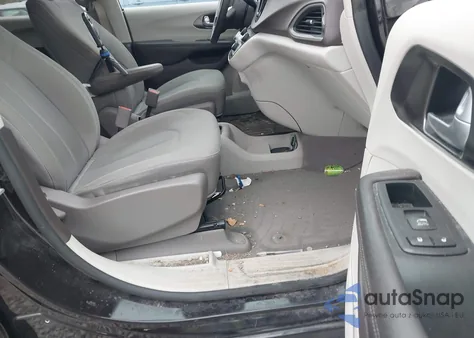 2017 Chrysler Pacifica Touring from USA, damaged, VIN 2C4RC1DG1HR553527